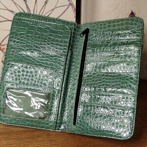 Faux Reptile Large Bifold Organizer in Jade Green